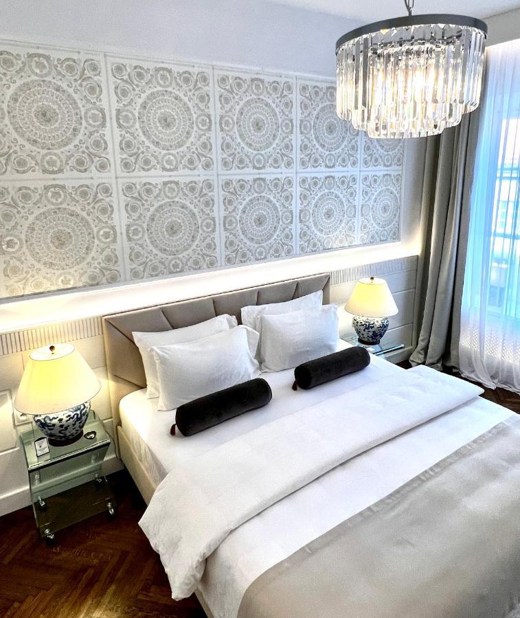 Mondrian Luxury Suites Unesco Old Town Варшава Екстериор снимка